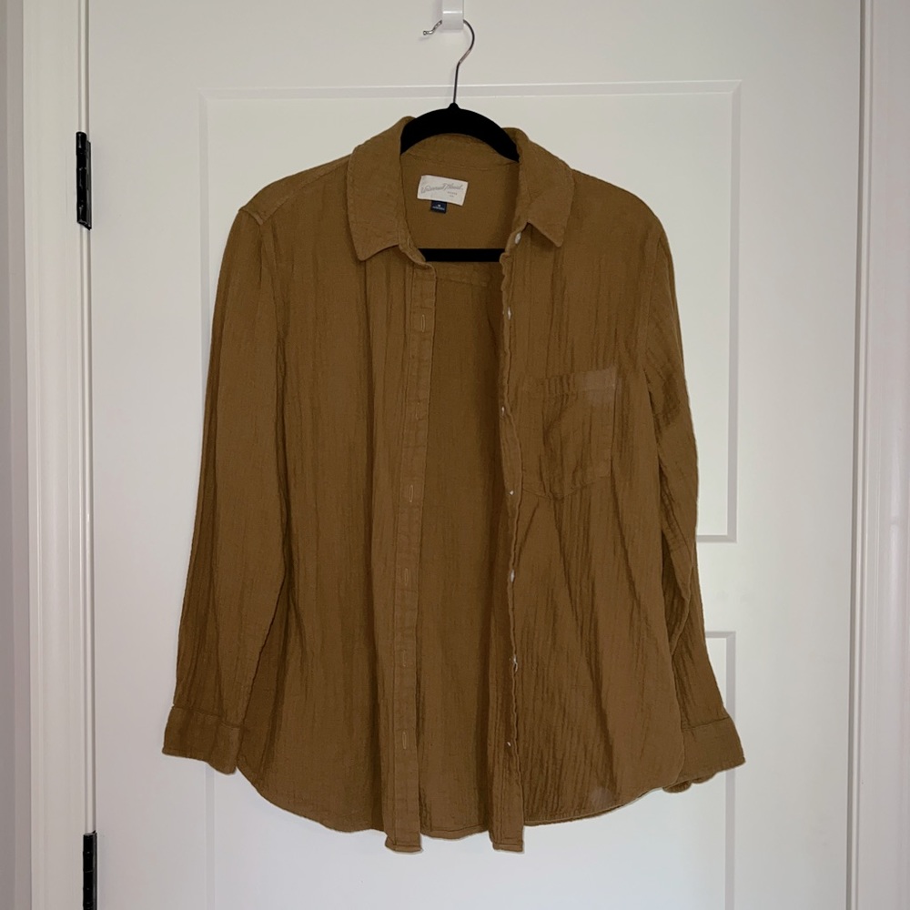 Universal Thread Cotton Button Down Top Mustard/Tan Size M